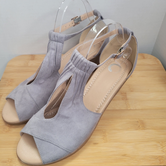 Journee Collection Shoes - Elegant Gray Women's Sandals